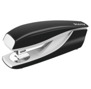 AGRAFEUSE LEITZ 5502 NOIR 30FLS