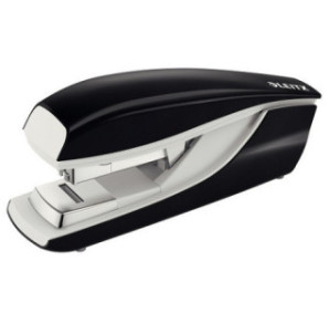 AGRAFEUSE LEITZ 5523 FLAT-CLINCH NOIR 40FLS